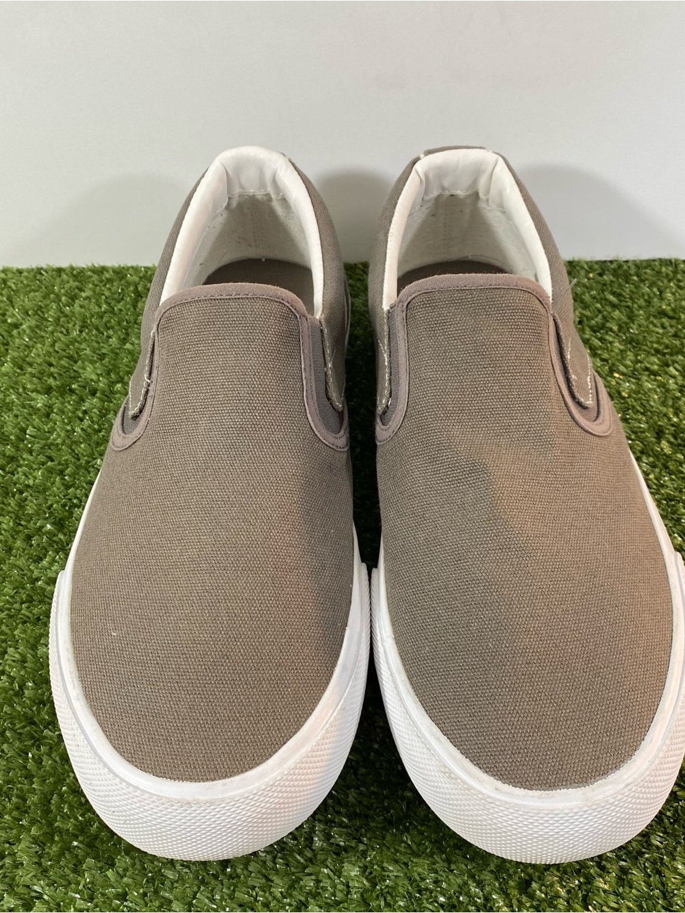 Hurley Arlo Slip Grey Sneakers Mens 9.5 Casual Comfort Low Top Canvas Skate Shoe